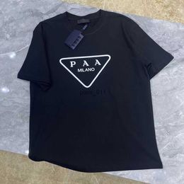 Blouses pour femmes Chemises Version avancée T-shirt Italie Vêtements à la mode PAA Triangle Lettre Couple Été Coton Col Rond Mode 240229