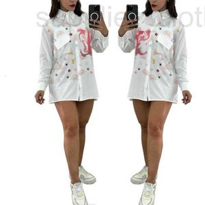 Champe de chemisiers pour femmes Designer pour robes à manches longues bouton de chemise de chemise et de chemisier mode lâche de chemise de chemise imprimée décontractée 9r6k