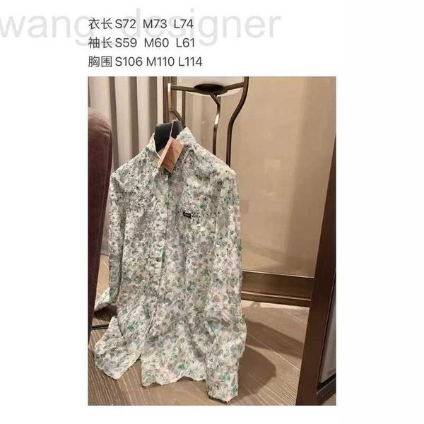 Chemises de chemisiers pour femmes Designer MM Home 24SS New Craft Small Flower Flower High Temperature Hot Diamond Shirt Fashionable and Polylele B0QR