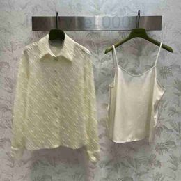 Chemisiers pour femmes Chemises Designer Nouveau T-shirt deux pièces automne et hiver avec tendance de style coréen, amincissant, sexy, protection solaire et respirabilité PKXA