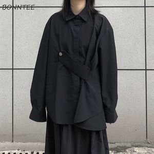 Dames blouses shirts solide zwarte vrouwen onregelmatige Koreaanse stijl ontwerp lange mouw streetwear unisex single breasted mode allemaal match chic tops 230303