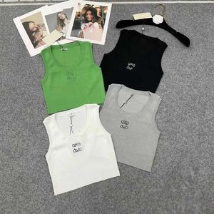 Blouses Femmes Chemises T-shirt Anagram Loewee Crop Tank Designer t Femmes Tricots Tee Tricoté Sport Tops Lowewe Femme Gilet Yoga Tees Vert Taille L Hig Hgrades