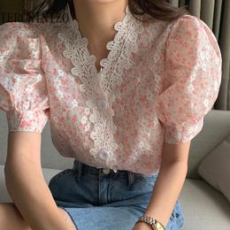 Chemisiers pour femmes Chemises TEROKINIZO Coréen Doux Femmes Blouse Dentelle Patchwork Col V Manches Bouffantes Chemises Fleur Imprimé Simple Boutonnage Blus