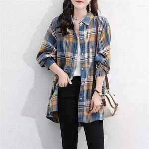 Damesblouses Lente Herfst Koreaanse geruite losse blouse Woon-werkverkeer Single-breasted Kleding Omgeslagen kraag Casual Zakken Gesplitst overhemd