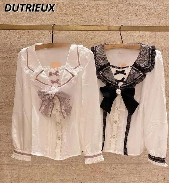 Blouses pour femmes printemps automne Lolita Tops Bow Sailor Cold Shirt Elegant Sweet Cut Girls Casual Fashion Blouse blanche