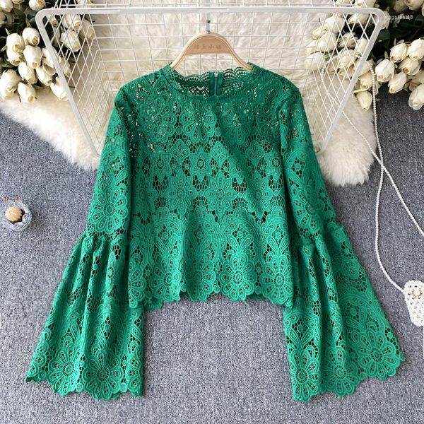 Blouses pour femmes Printemps Automne Femmes Manches longues Retour Zipper Haut Court Haute Qualité Rétro Fleurs Crochet Évider Chemise En Dentelle