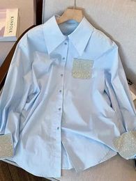 Blouses pour femmes Spring Elegant French Chic Blue Button Shirt Force For Office Lady Fashion avec un style à manches longues décontractées simples
