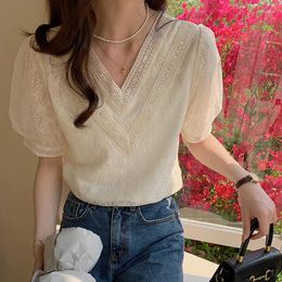 Women's Blouses Summer Puff Korte mouw kanten blouse werk casual tops voor mode-lovertjes V-hals Matching Shirt 2024