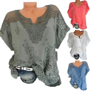 Blouses de femmes T-shirt Summer Couleur Couleur V Cou Nou à manches courtes Pullion Top Top Soft Lace Crochet Hollow