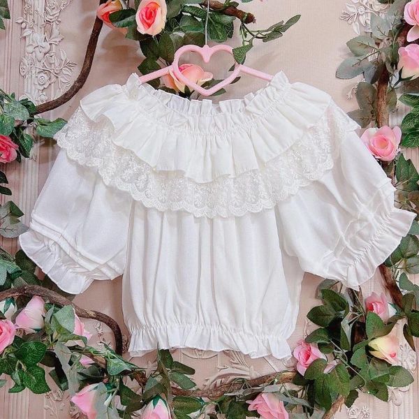 Blouses Femmes Sweet Lolita Femmes Mignon Dentelle Volants Undershirt À Manches Courtes Hors Épaule Filles Chemise En Mousseline De Soie Crop Top Chic Loli Vêtements