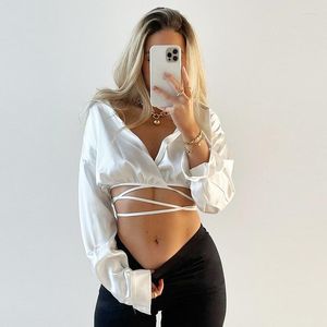 Chemisiers pour femmes Blanc Super Court Tops Sexy Croisé À Lacets Col En V Épaules En pente À Manches Longues Chemisier Solide Doux Chemise D'été