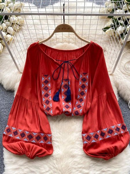 Blouses Femmes Femmes Automne Vintage Style Ethnique Brodé Lanterne Manches Chemise Femme Western Doux Baggy Fringe Top D4886