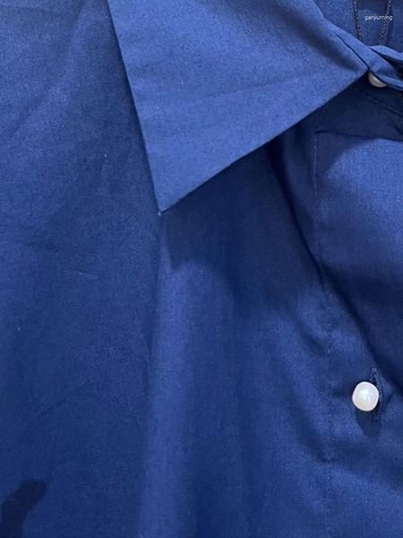 Chemisiers pour femmes femmes bleu foncé lâche chemisier décontracté 2023 dame à manches longues col rabattu perles boucles chemise et haut avec poche unique
