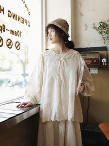 Blouses Femmes Femmes Femme Vintage Broderie Poupée Chemise Japonaise Coton Lin Top Automne