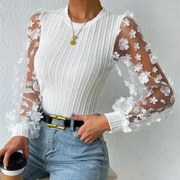 Blouses Femmes Femmes Chemise Transparente Maille Fleur Applique Chemisier À Manches Longues Pull Doux Patchwork Twist Texture OL Commute Top