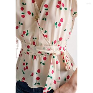 Women's Blouses dames shirt lente en zomer zijden stropdas met bubbelmouwen kersenprint blouse vrouw