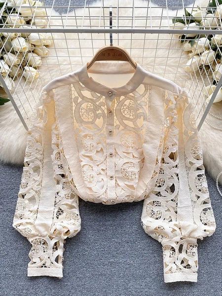 Blouses Femmes Femmes Printemps Chemise Français Tempérament Vintage Lumière Luxe Dentelle Premium Col Rond Creux Crochet Fleur Top D5666