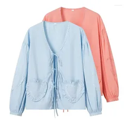 Blusas para mujeres yenkye sweatheart encaje camiseta para mujeres primavera verano manga larga blusa femenina elegante V cuello