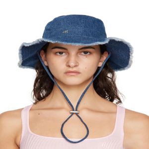 Bob de mujer Moda Material de mezclilla Diseñador Sombrero de cubo Pareja Vacaciones al aire libre Deportes Letra de metal Impresión casqueta