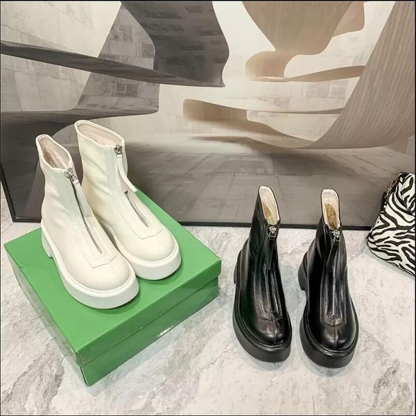 bottes pour femmes botte courte fille chaussures en cuir doux et confortable style cool doux avec fermeture éclair blanc noir designer de luxe fond épais