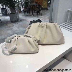 Véritable cuir nuage sac rétro sous les bras sacs luxe or paillettes Laser sac fourre-tout plissé boulette sac à main pochette Y220413