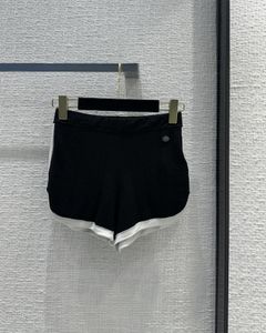 Brand de femmes Same style 2024 Nouveau créateur de mode de printemps Pantalon Femmes Shorts 0426-7