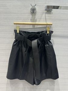 Damesmerk dezelfde stijl shorts 2024 nieuwe lente zomer mode-ontwerper luxe damesbroeken 0303-5