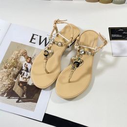 Sandales de marque en forme de cœur pour femmes, tongs à talons bas, chaussures de plage de vacances