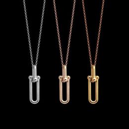 Marque T Fashion pour femmes, pendentif en forme de U à 2 sections, collier de styliste en acier et titane doré de haute qualité, bijoux