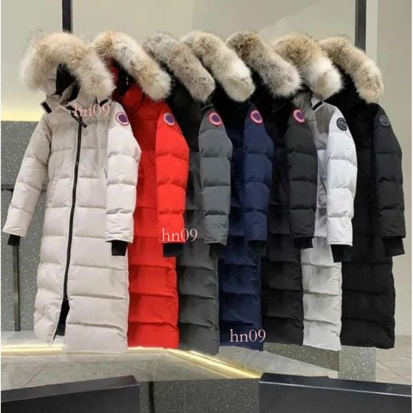 Veste de down canadienne pour femmes parka féminine hiver long sous le genou à capuche de loup de la fourrure de la fourrure