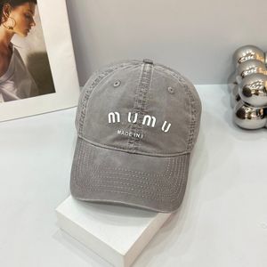 Damespet M Letter Warm gestempeld Effen Kleurrijk Designer Baseball Caps Vrij veelzijdig Outdoor Zonnescherm Strandhoed Mode Reisartikel Pet Hoeden