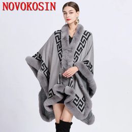 Cape Femme 5 couleurs hiver chaud Long imprimé rayé Poncho Cape cachemire lâche châle Cape femmes Faux lapin col de fourrure grand pendule manteau 231023