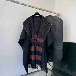 Cape de styliste pour femmes, manteau ample avec pompons élégants et ceinture avec lettres, pardessus à capuche en Patchwork, Parka YIAV, automne-hiver 2022