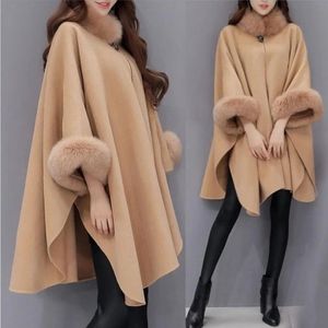 Cape femme Élégant femmes manteaux d'hiver chauve-souris moelleux manches Cape veste dame laine pardessus Cape renard col de fourrure chaud Ponchos Feminino 231124