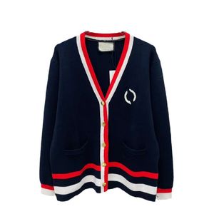 Cardigan pour femme pull tricoté automne et hiver nouveau motif de lettre à col en V pull tricoté hommes et femmes même sweat à capuche ample