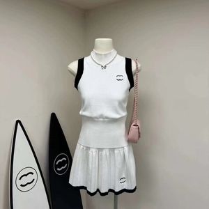 Vestido casual para mujer, moda de verano, explosión, diseñador, marca, vestido superior para mujer, tejido de algodón, sin mangas, color sólido, vestido sexy, minifalda ajustada elástica