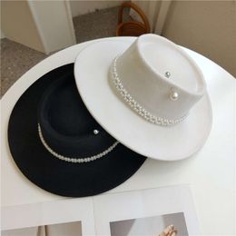 Chaîne Fedora pour femmes, haute couture avec épingles à perles, casquette bosse, noir et blanc, automne hiver, chapeau Fedoras à large bord pour filles