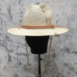 Chaîne de chaîne de paille pour femmes accessoires de lettre de chapeau français lafite Grass d'été Stripe Sun Sun Punk Style Paille chapeau