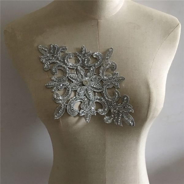 Applique de poitrine pour femmes Broiderie en dentelle Couture Couse de ramias de conception de bricolage