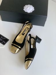 Sandalias clásicas con puntera de piel de cabra para mujer, sandalias con talón descubierto en 2 tonos, color beige y negro, zapatos de tacón vintage Chan entrelazados C Mary Jane, zapatillas de ballet para primavera y verano