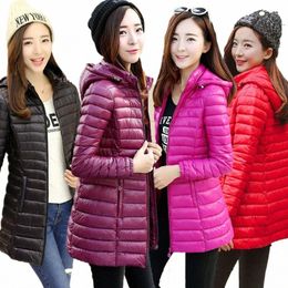 Vêtements pour femmes vêtements d'extérieur ultra légers nouvelle veste d'hiver en duvet surdimensionné minceur manteau à capuche chaud pour femmes Fi Parkas t55d #