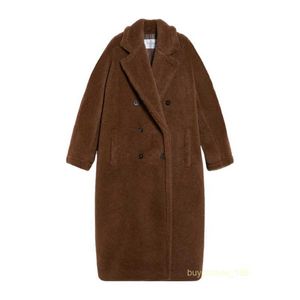 Manteau de manteau en cachemire manteau de luxe max maras femme chaude coil pur tissu chameau tissu à double boucle à double seigne