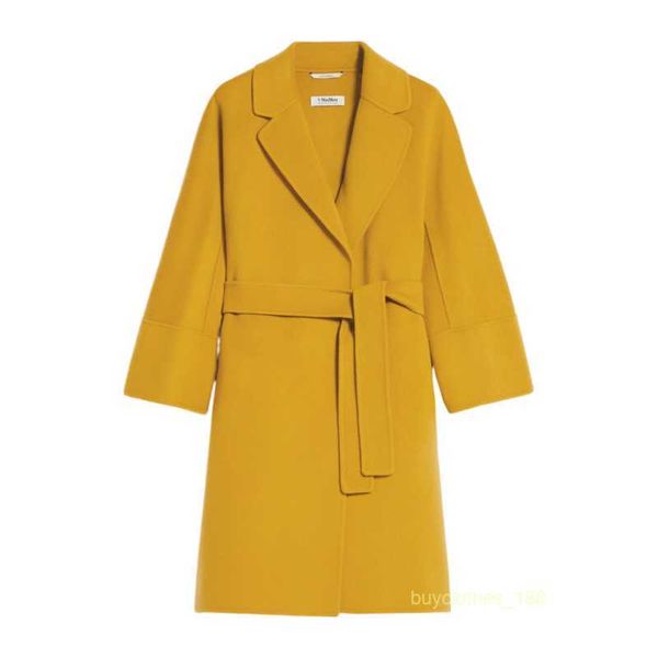 Manteau de manteau de manteau en cachemire manteau de luxe Max Mara Womens Robe avec des concepts de poche de revers design raglan manteau en laine courte