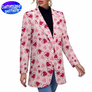 Op maat gemaakt vrijetijdspak voor dames High-definition Warmteoverdrachtspatroon Liefdesprint Mode alles zacht en kreukvrij 100% polyester 267g roze