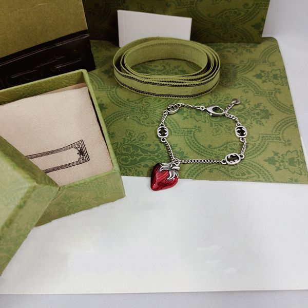 Bracelet de chaîne d'amour de fraise mignon pour femme, bracelets de mode personnalisés pour couple pour hommes et femmes, cadeau de bijoux de fiançailles
