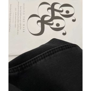 Marca de diseñadora de mujeres bolsillo negro de bolsillo negro con jeans rectos de lujoso Producto nuevo para el invierno 2023 Pantra informal elástica suelta de cintura alta