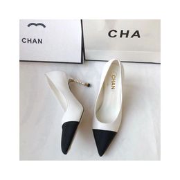Paris femmes luxe talons hauts mode une pièce petites chaussures en cuir français, lettrage en cuir brodé, chaussures de soirée pour femmes,