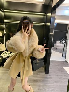 Down European Design 2022 Vintage Femmes Real Woolen Fur Coats Ourwear Slim Fit Ladies Vestes naturelles LZ03