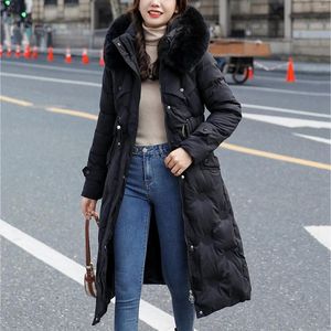 Parkas d'hiver coréens Slim pour femmes, longs et épais à capuche, manteaux rembourrés en coton, col en fourrure, vêtements d'extérieur avec ceinture de taille