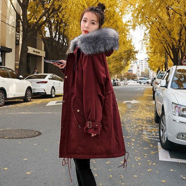 Parkas à la mode élégantes pour femmes Doublure en peluche Big Warm Col en fausse fourrure Outwear Coréen Solide Streetwear Manteau Ceinture Design Pardessus